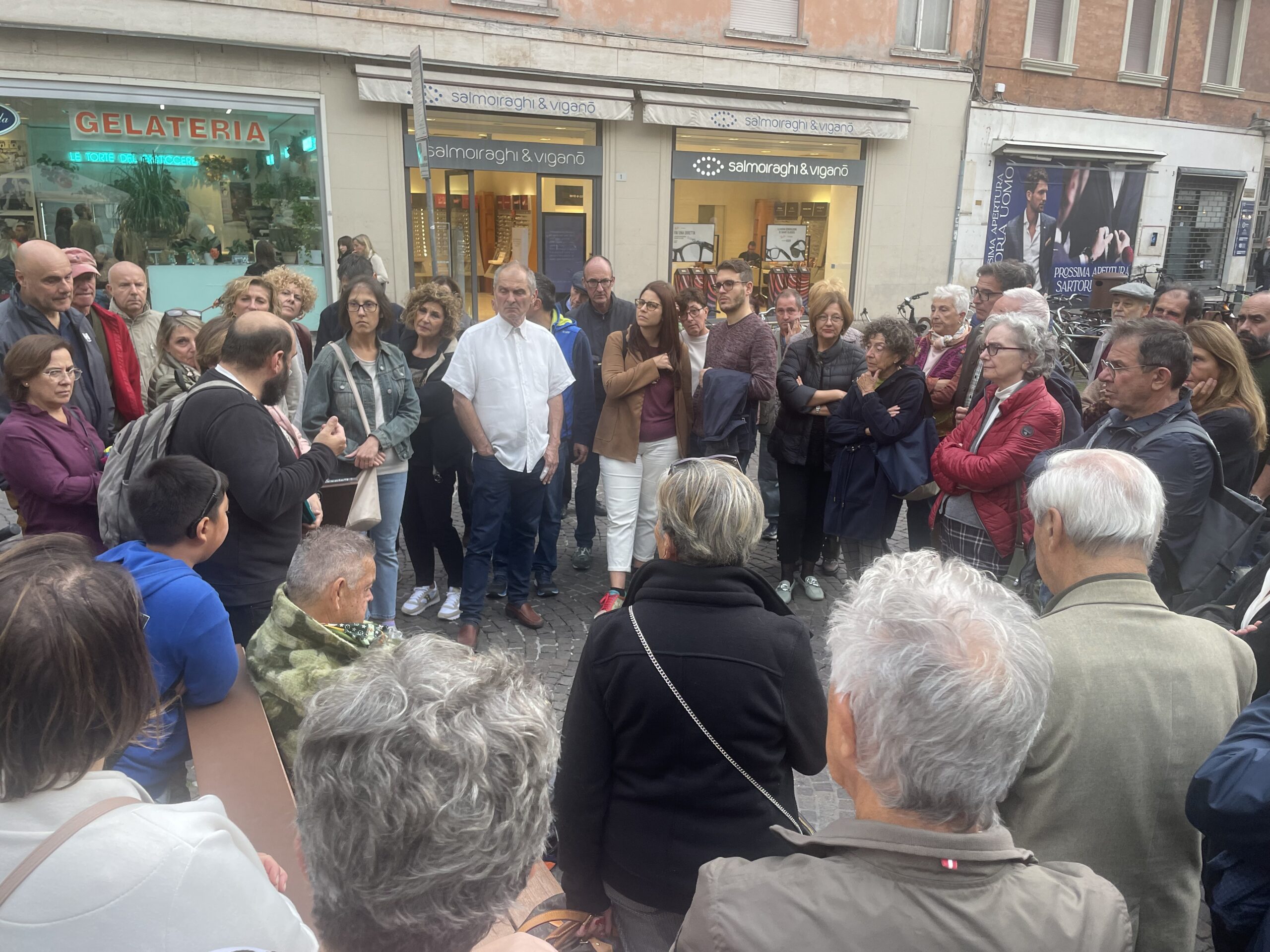 Rimini ricorda il primo bombardamento di 80 anni fa: più di cento persone hanno partecipato alla visita guidata