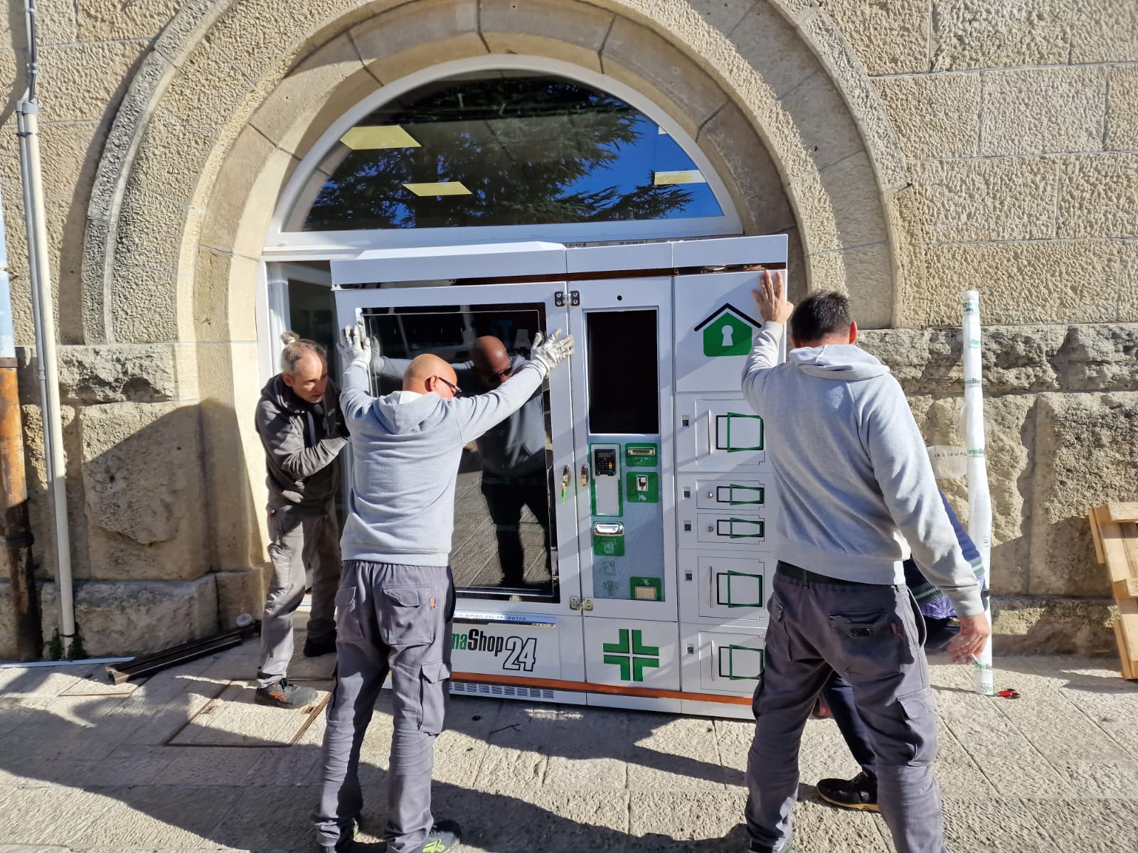 Farmacia chiusa a Città di San Marino dal 20 al 23 novembre 2023 per ultimare l’installazione del nuovo distributore di farmaci self-service
