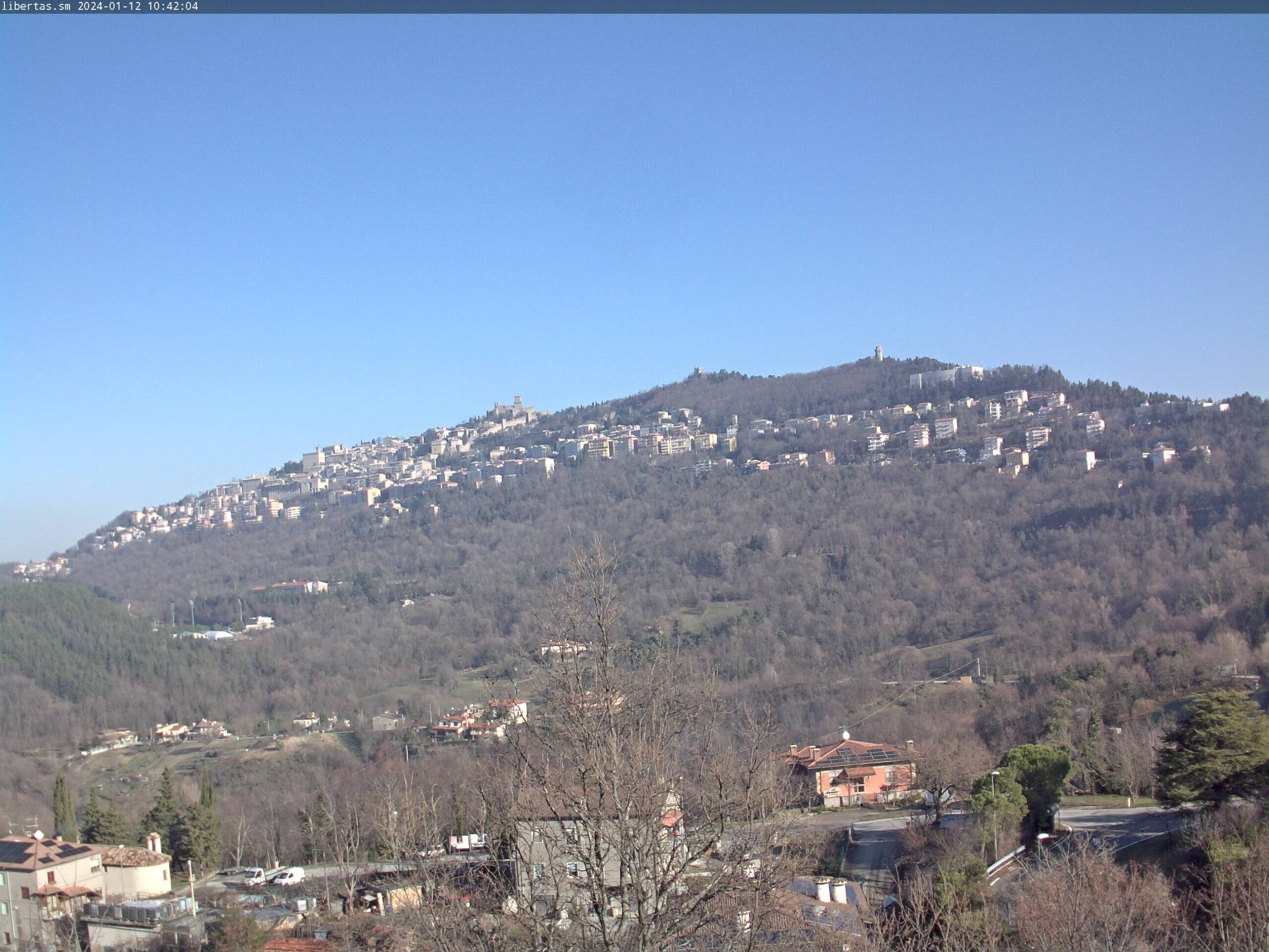 San Marino. Meteo: freddo e sole fino a sabato, da domenica cielo coperto e temperatura in aumento, giovedì vento forte di garbino